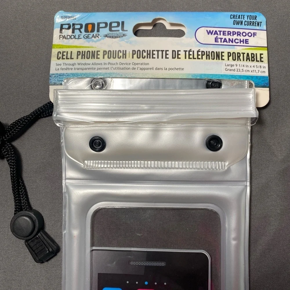 Propel Paddle Gear Waterproof Floating Cell Phone Pouch, Brand New